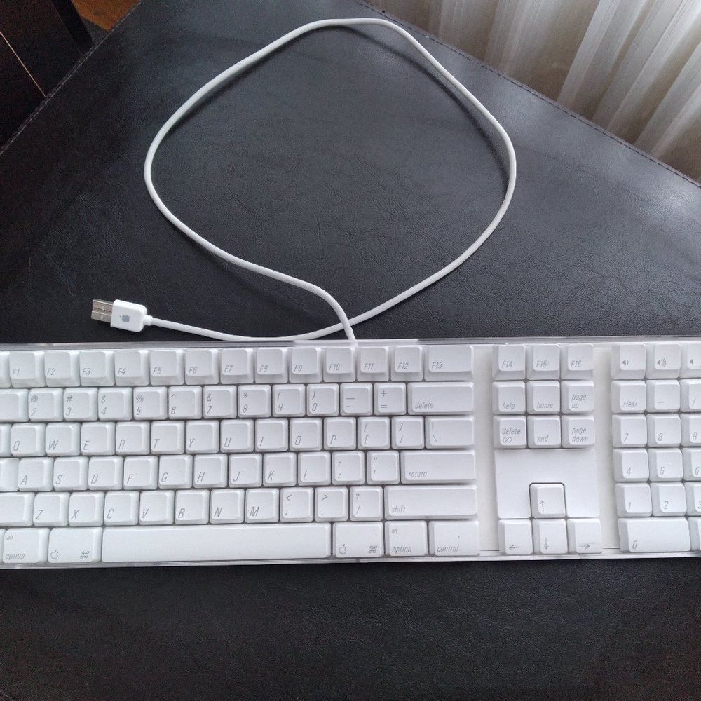 Apple Key Board